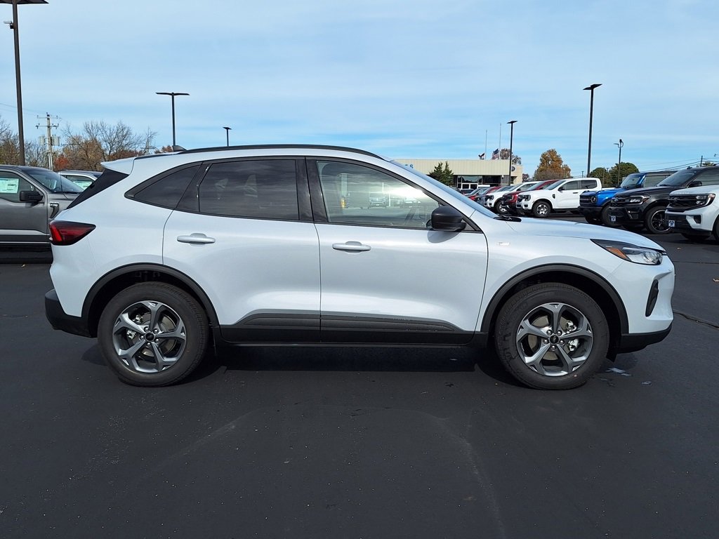 New 2026 Ford Escape ST-Line w/ Cold Weather Package image 20