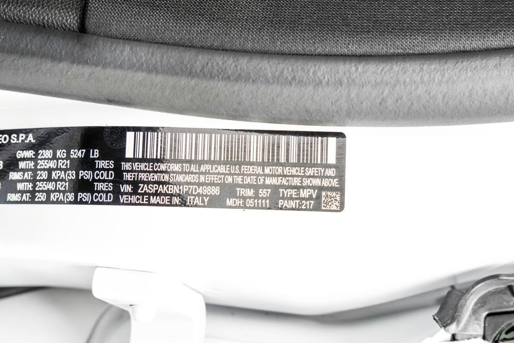 Used 2023 Alfa Romeo Stelvio Veloce image 43