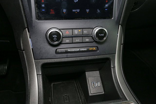 Used 2022 Ford Edge SEL w/ Convenience Package image 24