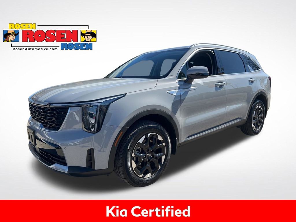Certified 2025 Kia Sorento S AWD/4WD image 1
