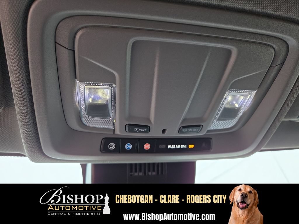 Used 2023 Chevrolet Silverado 1500 LT AWD/4WD image 23