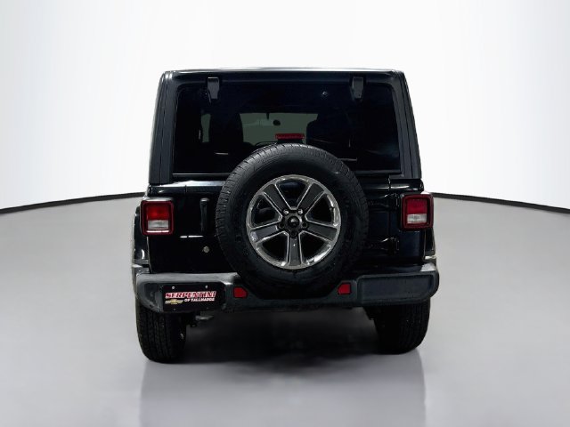 Used 2020 Jeep Wrangler Unlimited Sahara AWD/4WD image 8