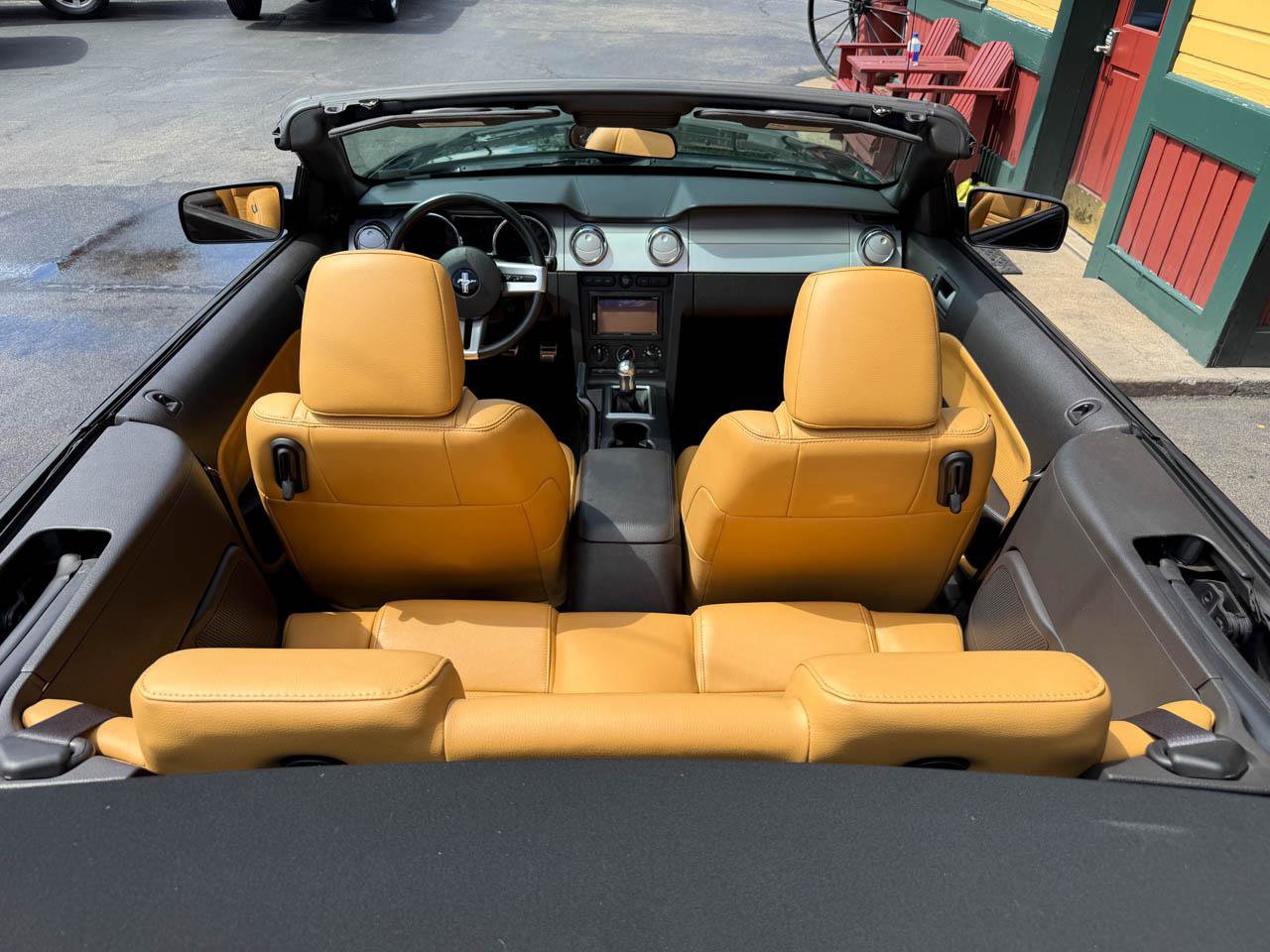 Used 2007 Ford Mustang GT RWD image 24