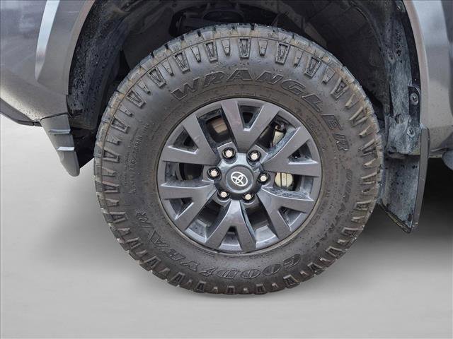 Used 2023 Toyota Tacoma SR5 RWD image 14