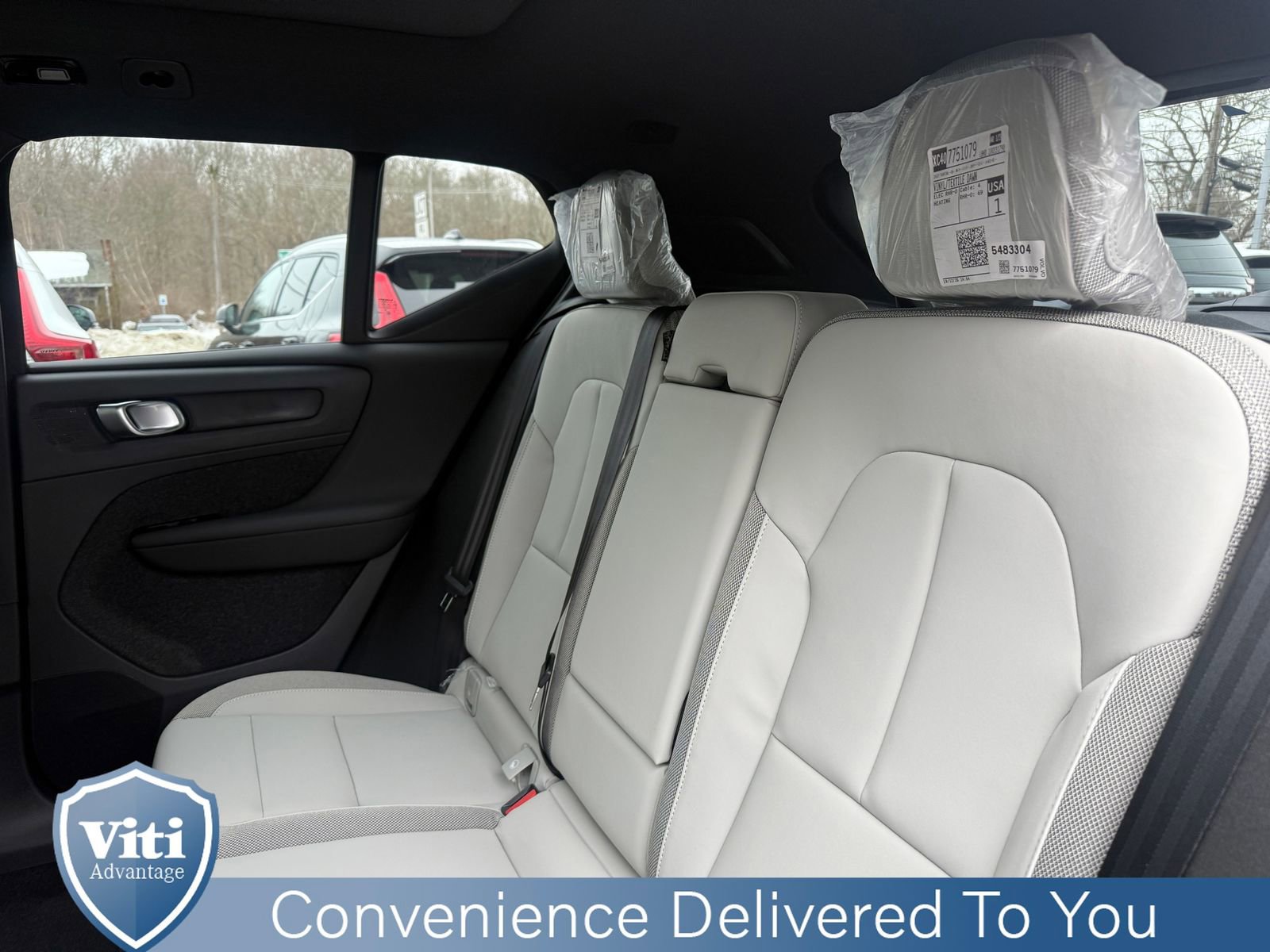 New 2026 Volvo EX40 Plus w/ Climate Package image 14