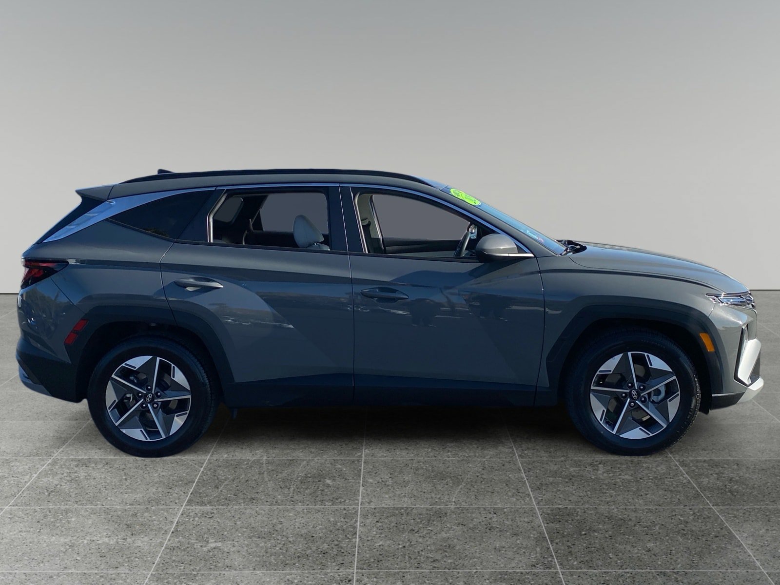 Used 2025 Hyundai Tucson SEL FWD image 6