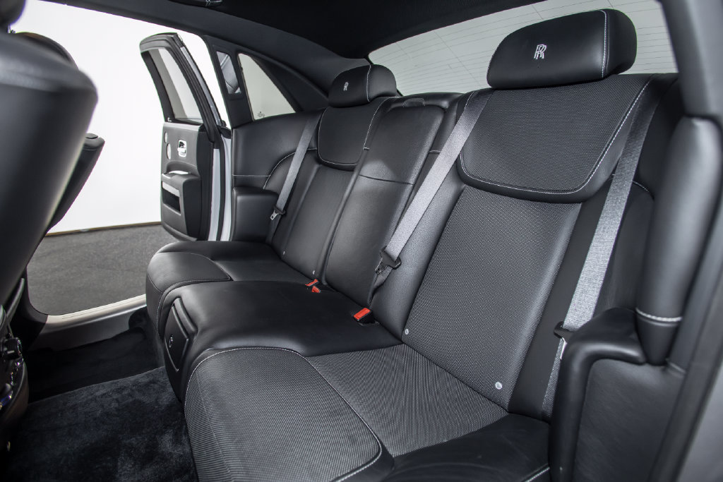 Used 2019 Rolls-Royce Ghost RWD image 10
