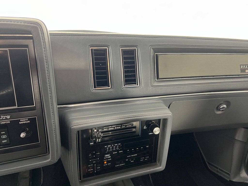 Used 1986 Buick Regal T-Type image 32