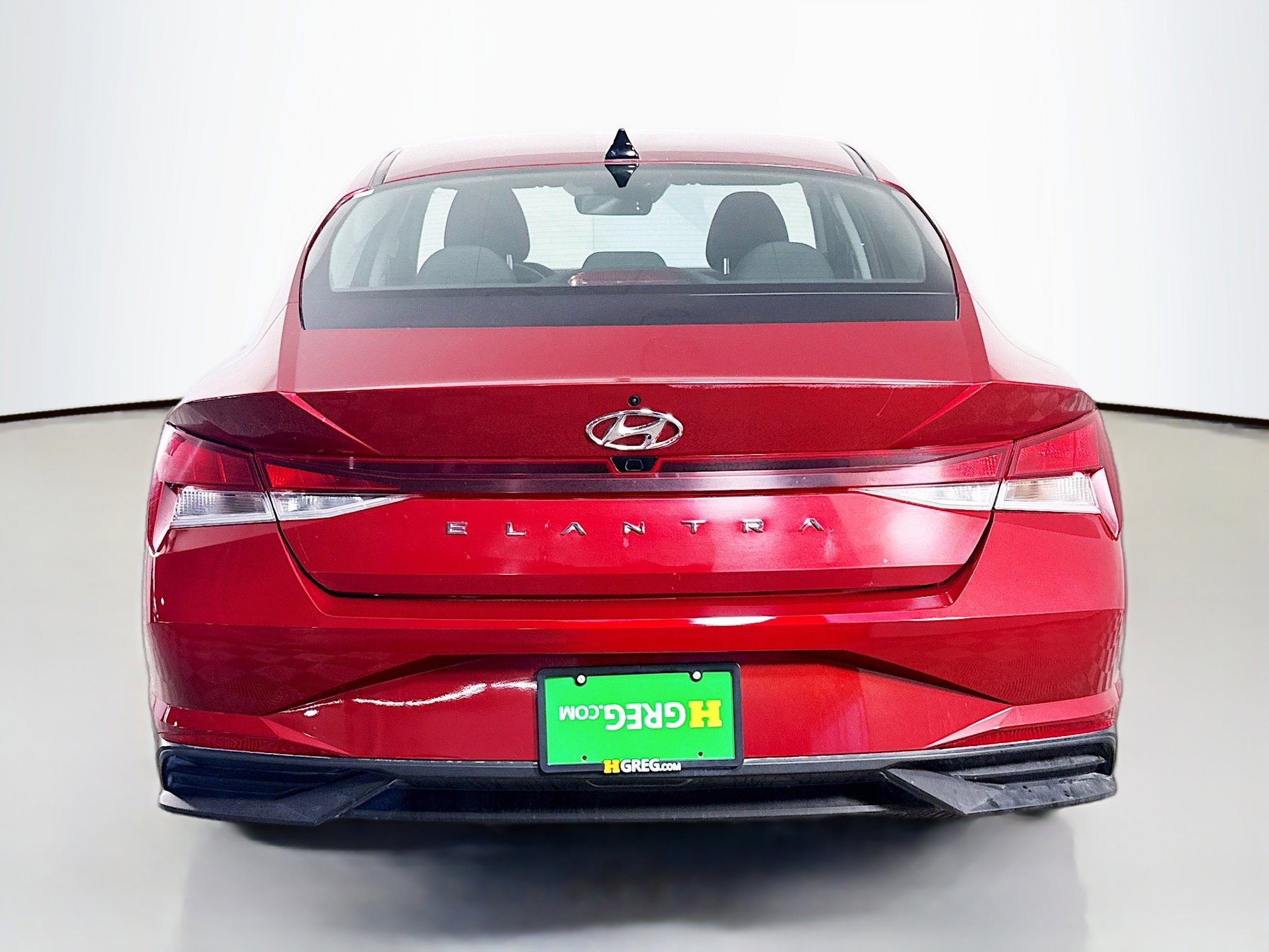 Used 2023 Hyundai Elantra SEL w/ Cargo Package FWD image 8