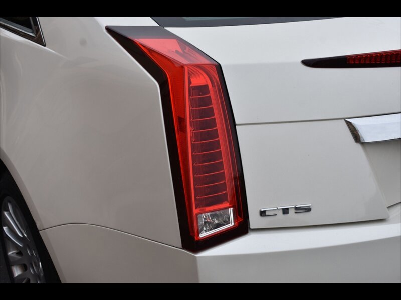 Used 2013 Cadillac CTS Coupe RWD image 43