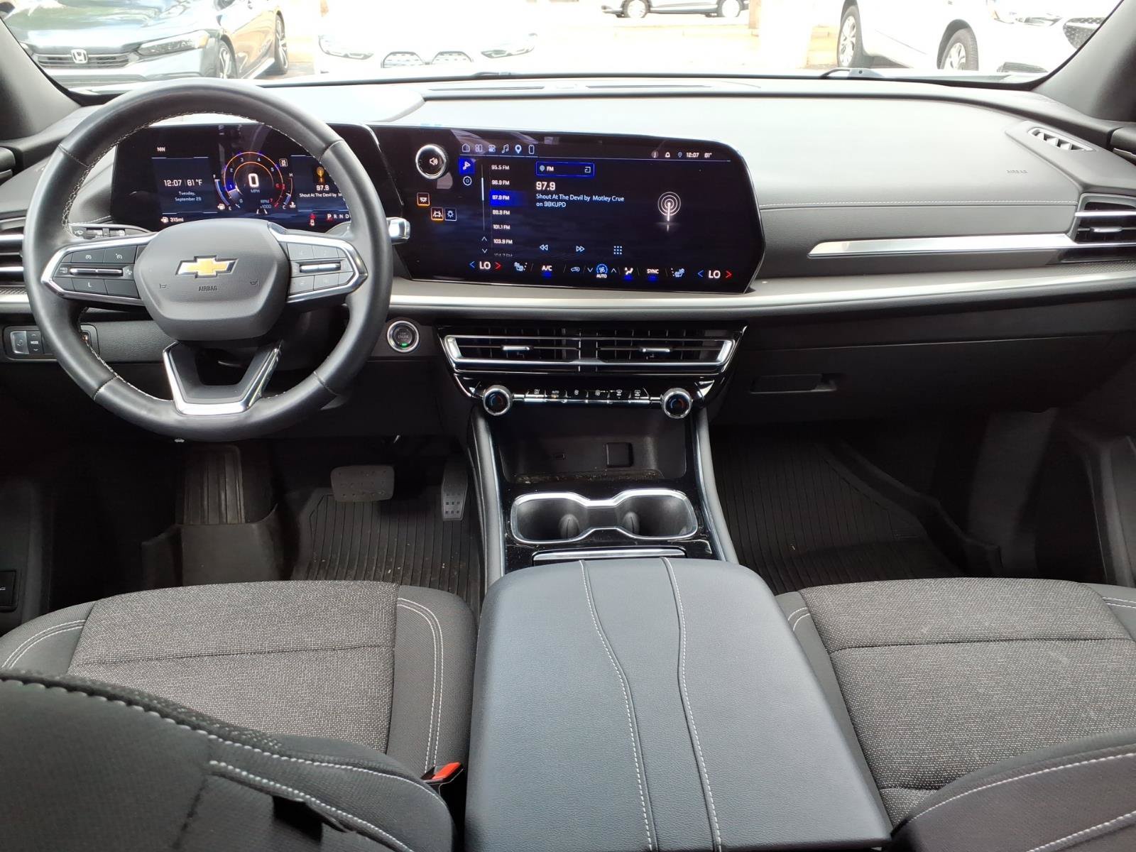 Used 2024 Chevrolet Traverse LS w/ LPO, Floor Liner Package FWD image 18