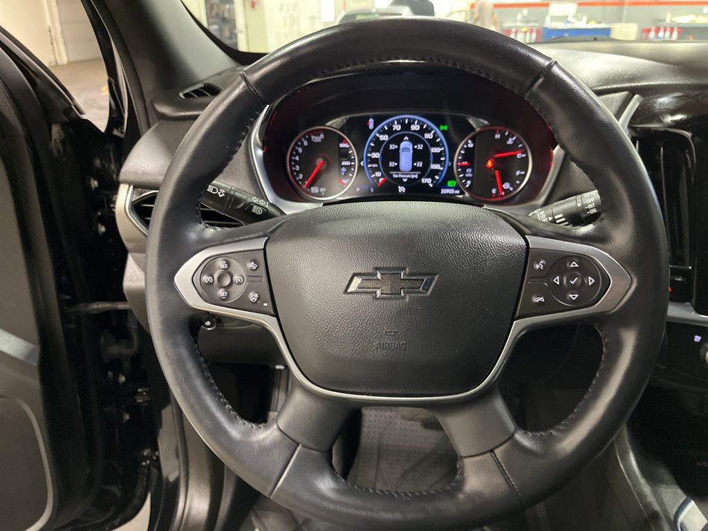 Certified 2022 Chevrolet Traverse Premier w/ Redline Edition image 26