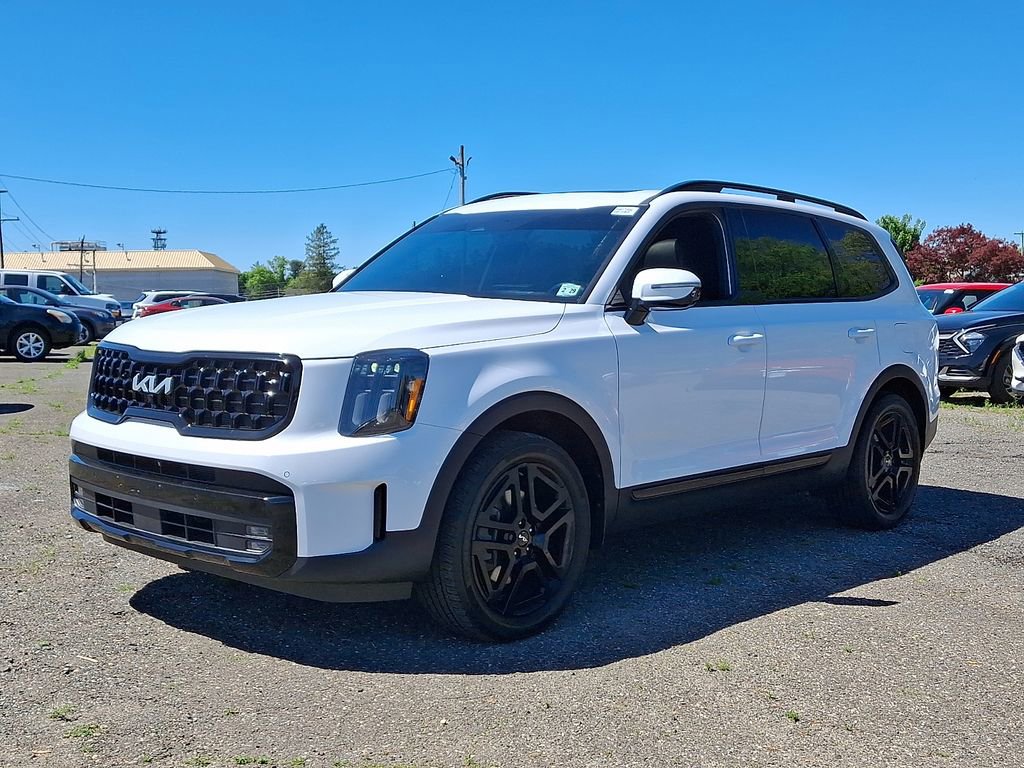 Certified 2024 Kia Telluride SX Prestige X-Line AWD/4WD image 3