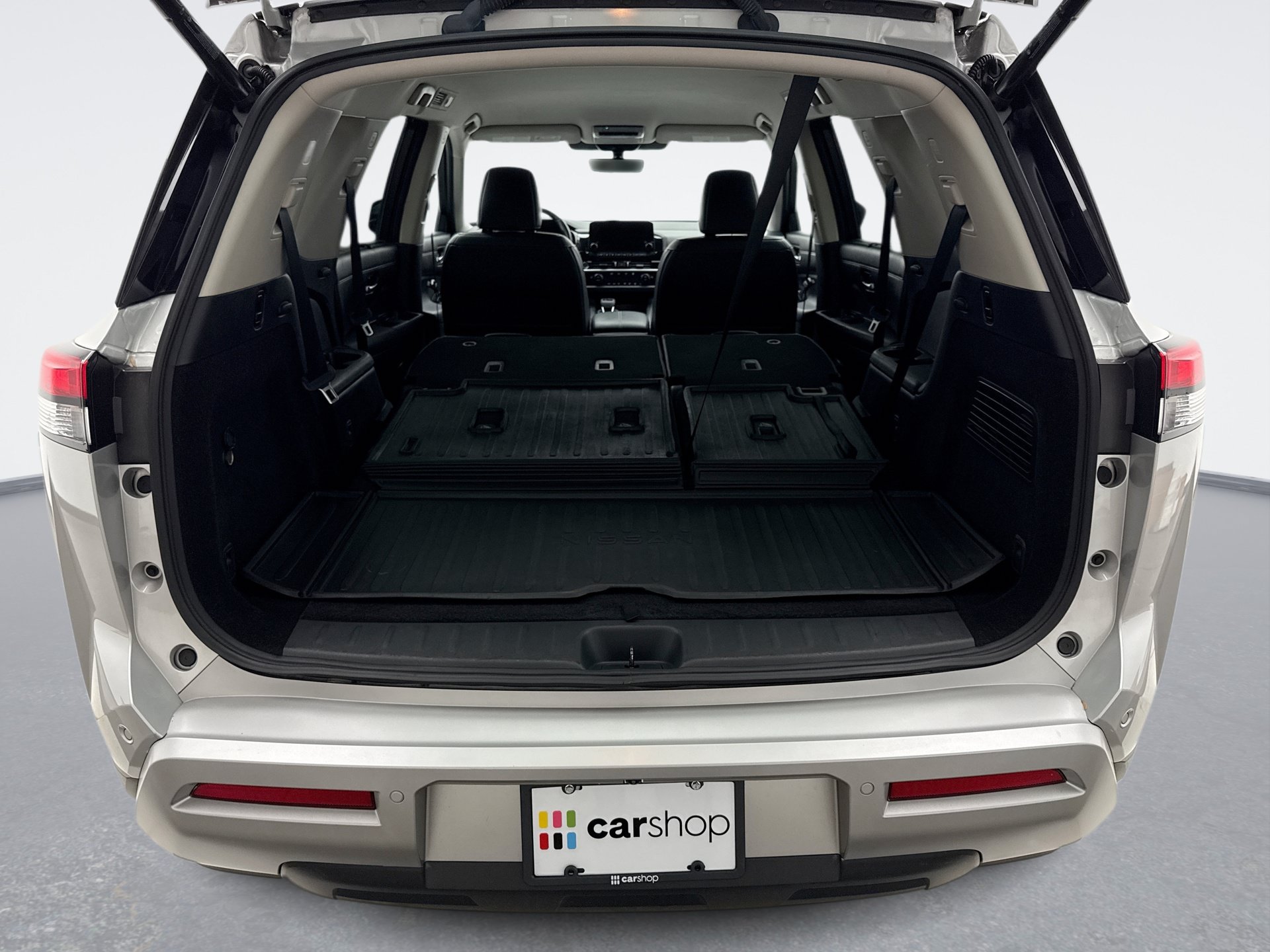 Used 2023 Nissan Pathfinder SL w/ Cargo Package AWD/4WD image 24