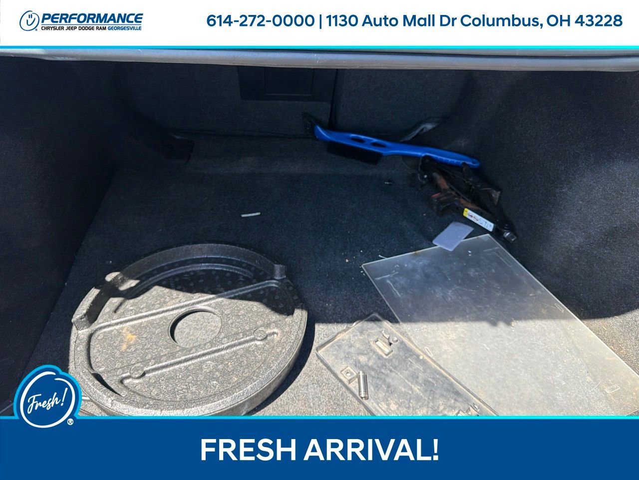 Used 2016 Chrysler 200 S FWD image 8