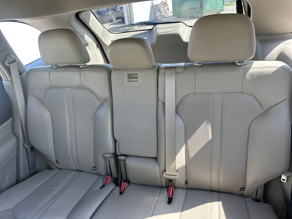 Used 2013 Lincoln MKX FWD w/ Wood Pkg image 19