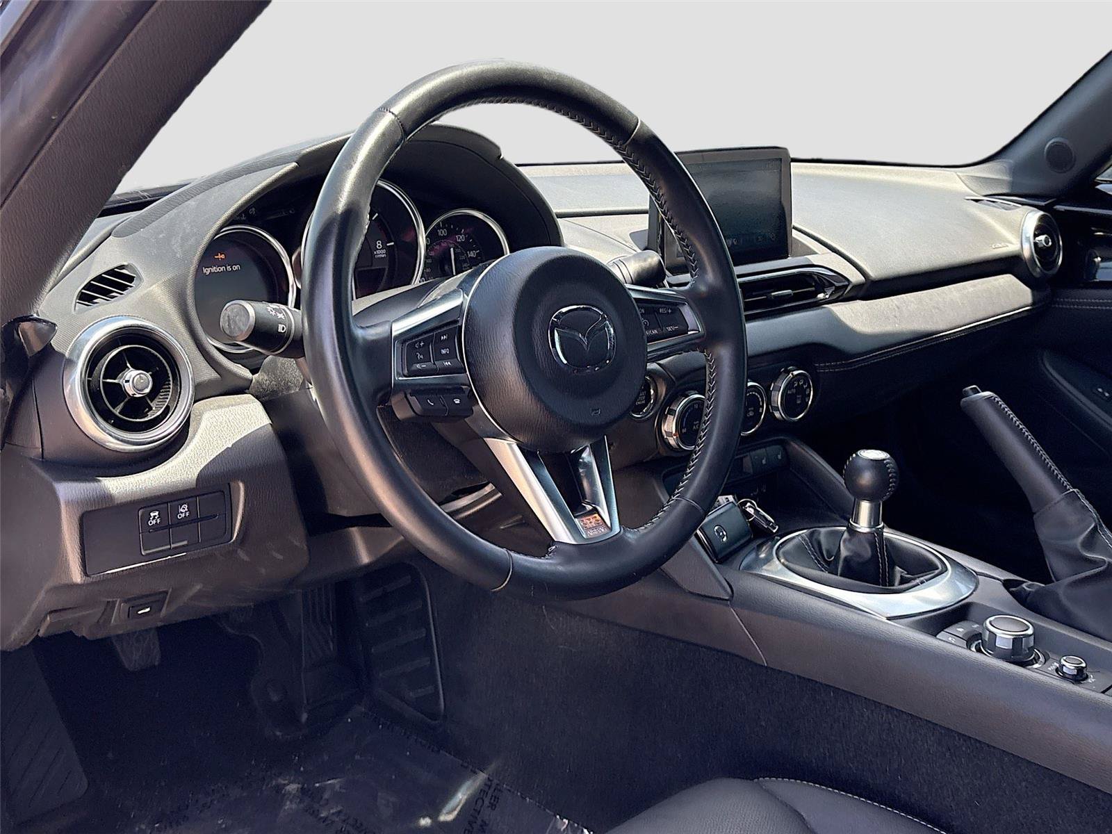 Used 2023 MAZDA MX-5 Miata Grand Touring RWD image 9
