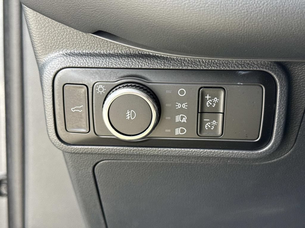 Used 2025 Ford Explorer ST AWD/4WD image 44