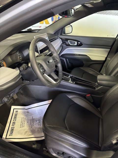 Certified 2024 Jeep Compass Limited image 26