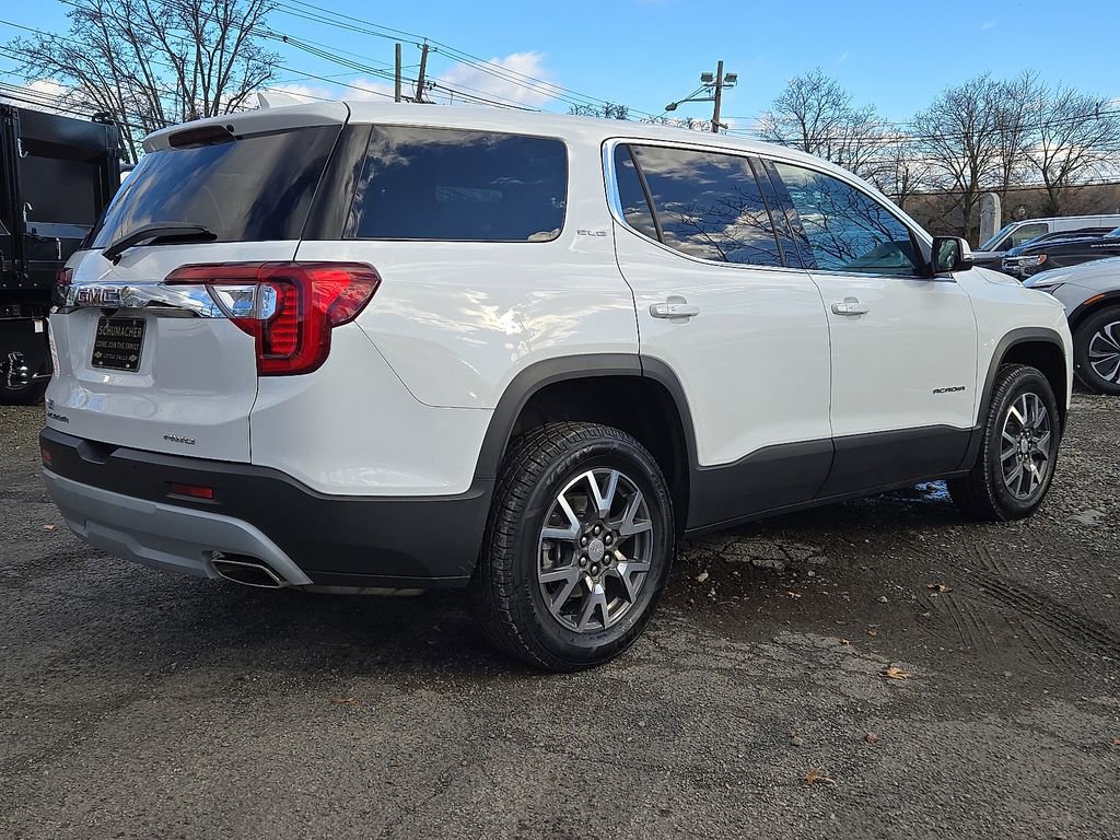 Used 2023 GMC Acadia SLE image 8