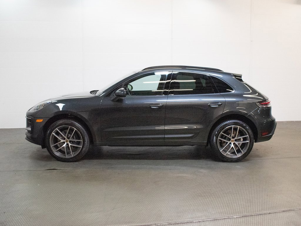 New 2026 Porsche Macan image 2