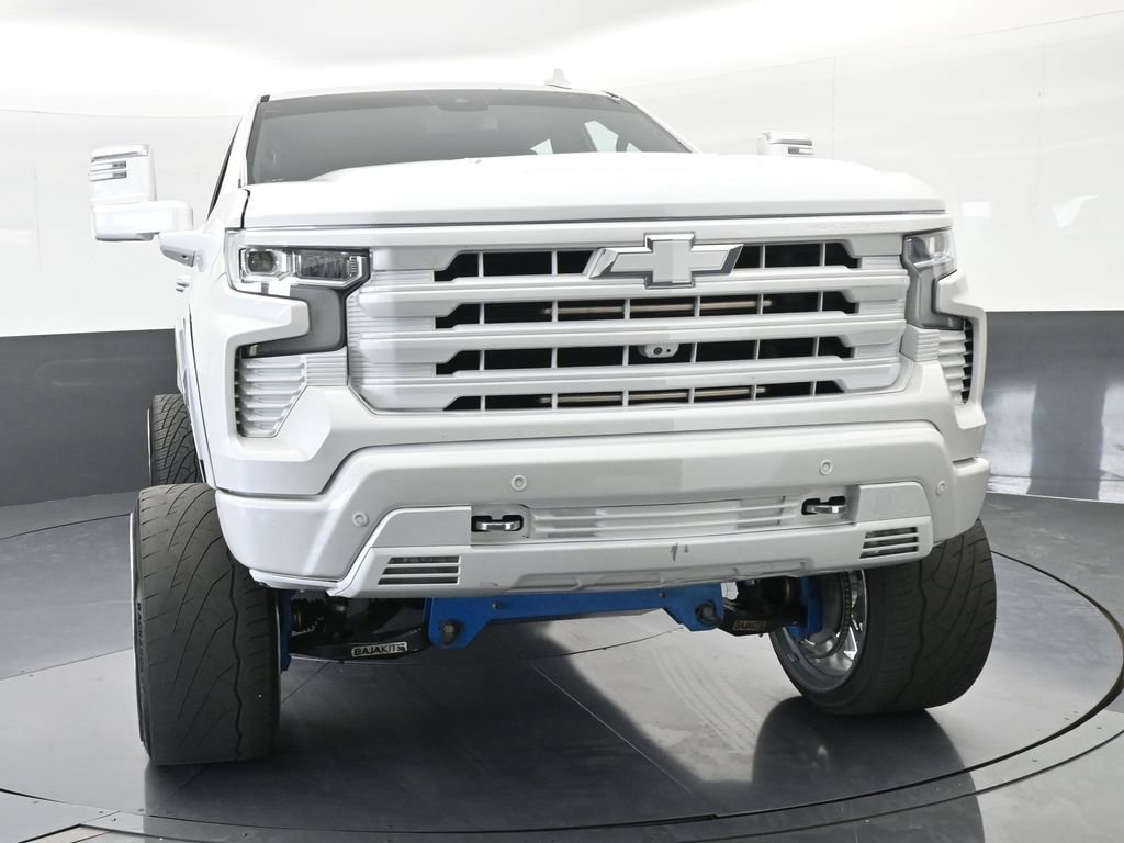 Used 2022 Chevrolet Silverado 1500 High Country image 9