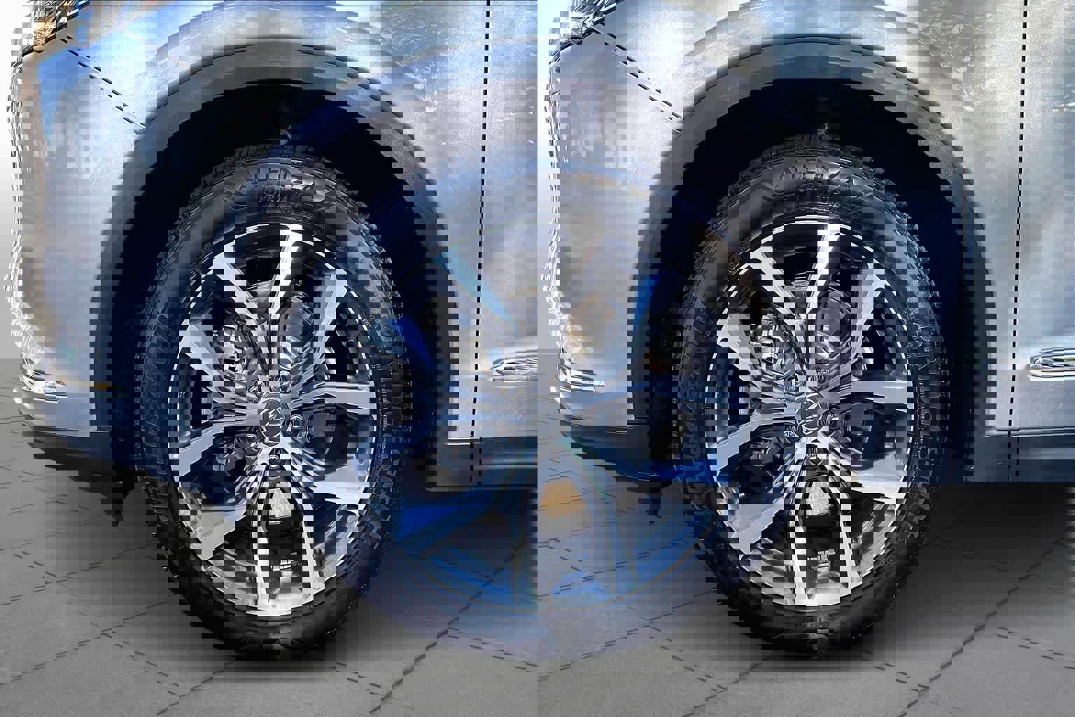 Used 2023 Acura MDX FWD w/ Technology Package image 10