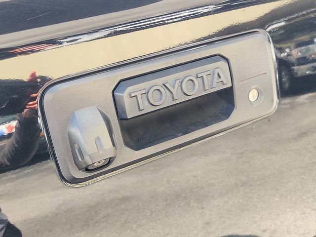 Used 2014 Toyota Tundra SR5 w/ SR5 Upgrade Package image 29