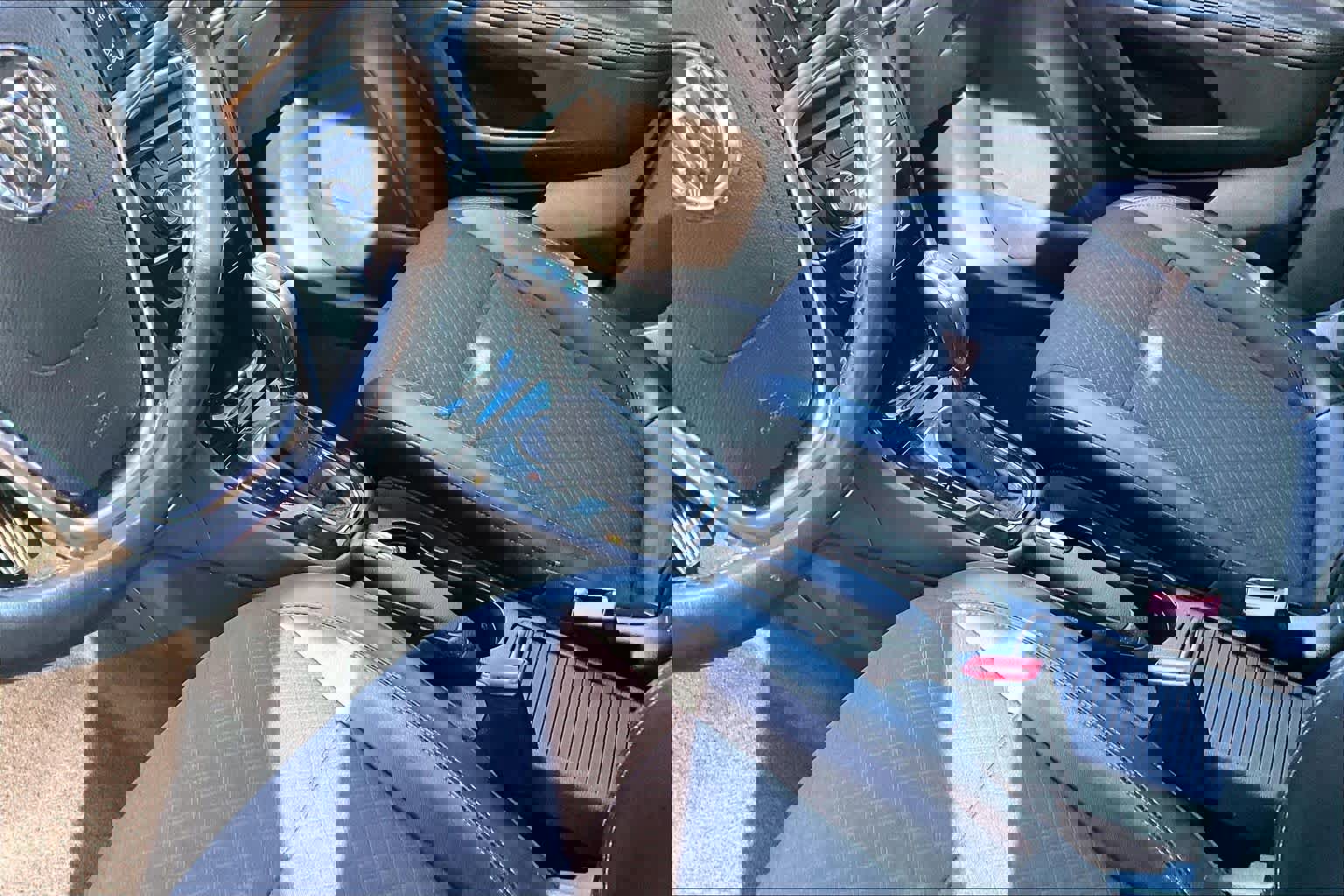 Used 2018 Buick Encore Preferred image 14