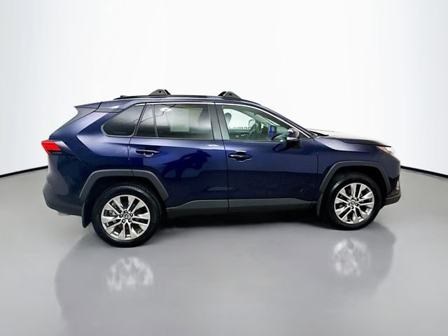 Used 2024 Toyota RAV4 XLE Premium image 8