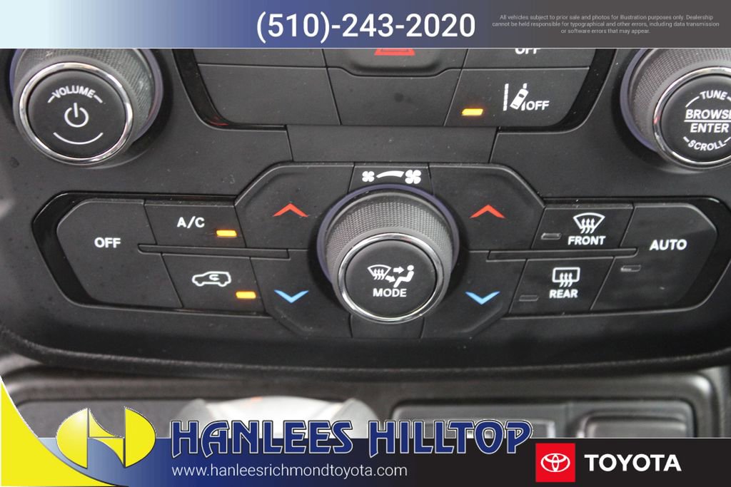 Used 2021 Jeep Renegade Latitude image 24