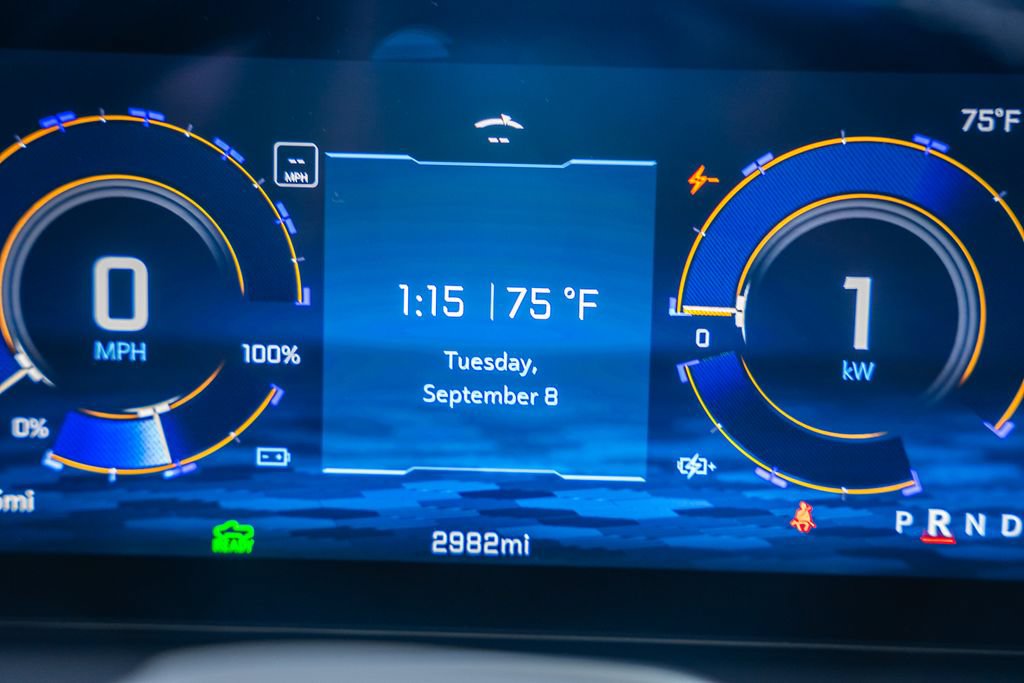 Used 2026 Chevrolet Silverado EV LT AWD/4WD image 47