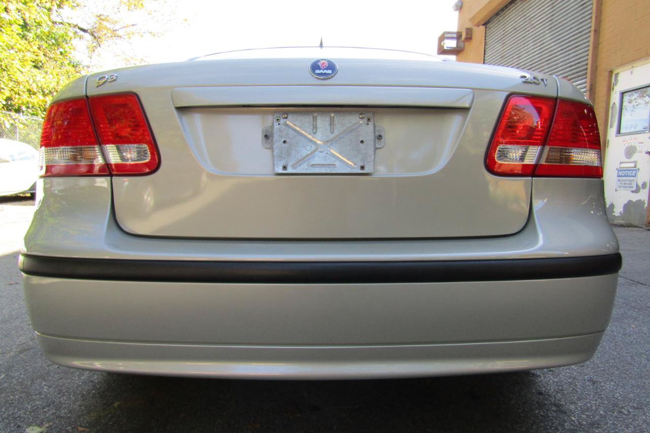 Used 2007 Saab 9-3 2.0T FWD image 12