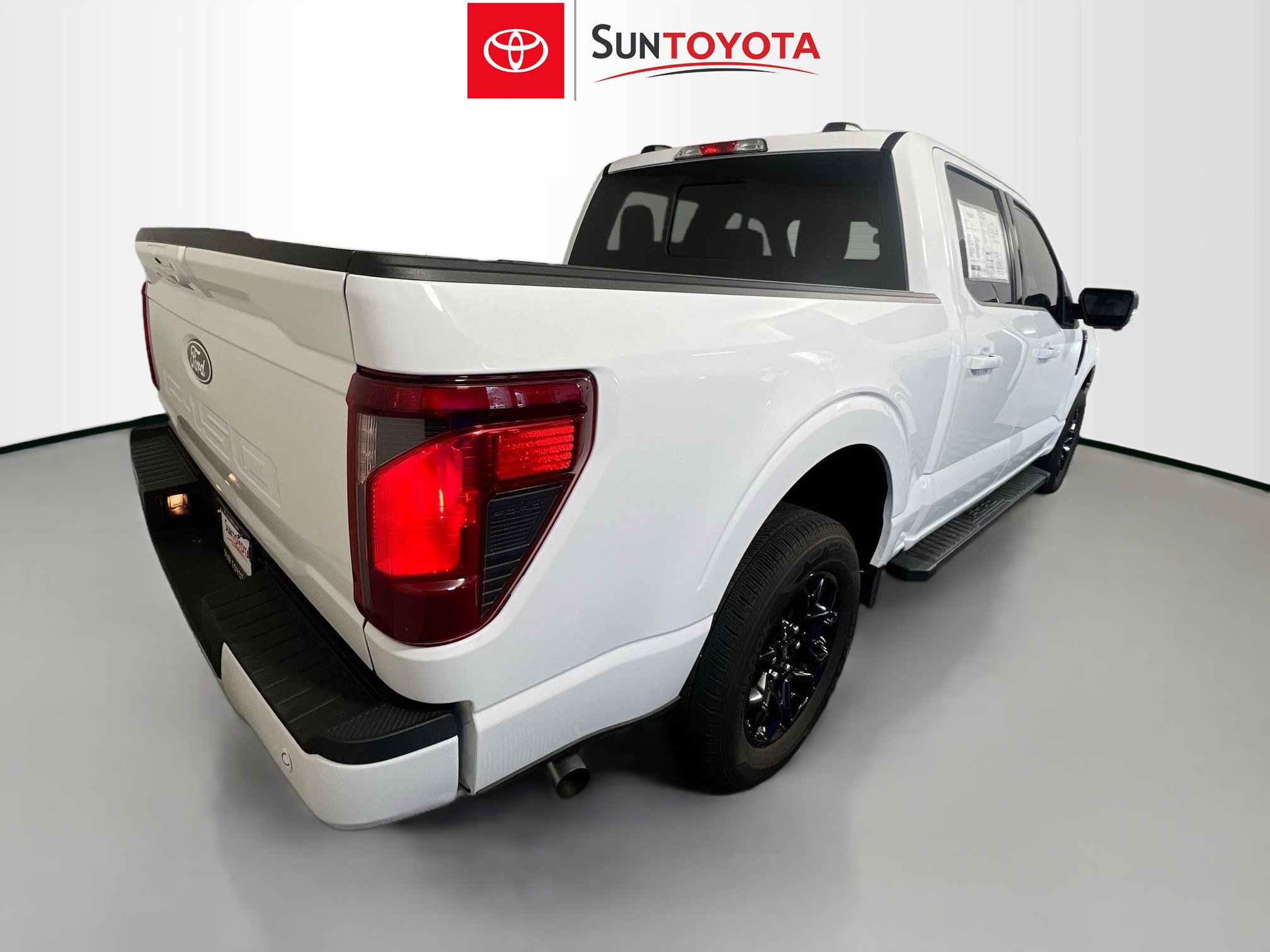 Used 2025 Ford F150 XLT w/ Equipment Group 302A MID image 4