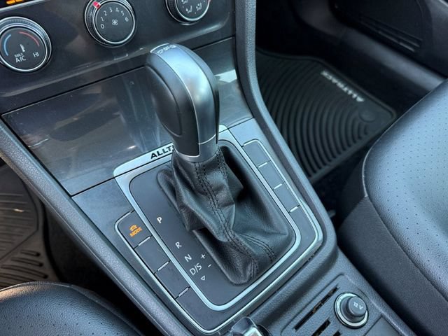 Used 2019 Volkswagen Golf Alltrack S AWD/4WD image 28