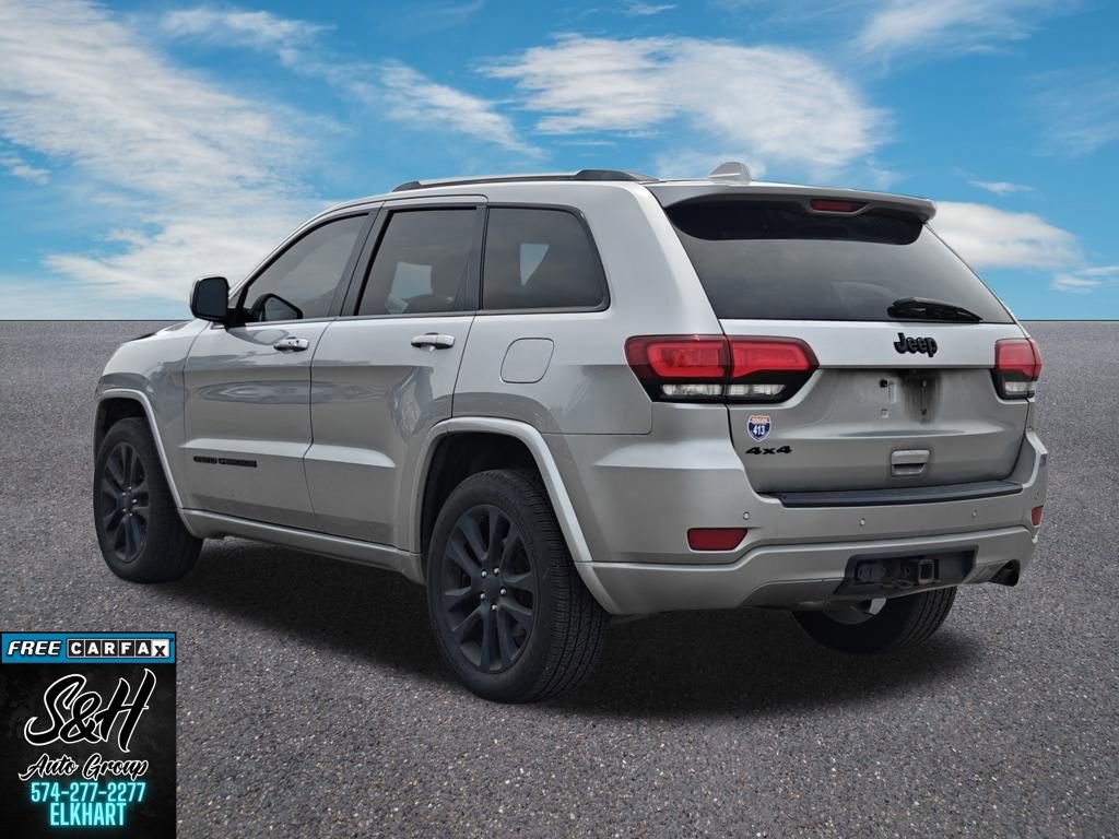 Used 2019 Jeep Grand Cherokee Altitude AWD/4WD image 16
