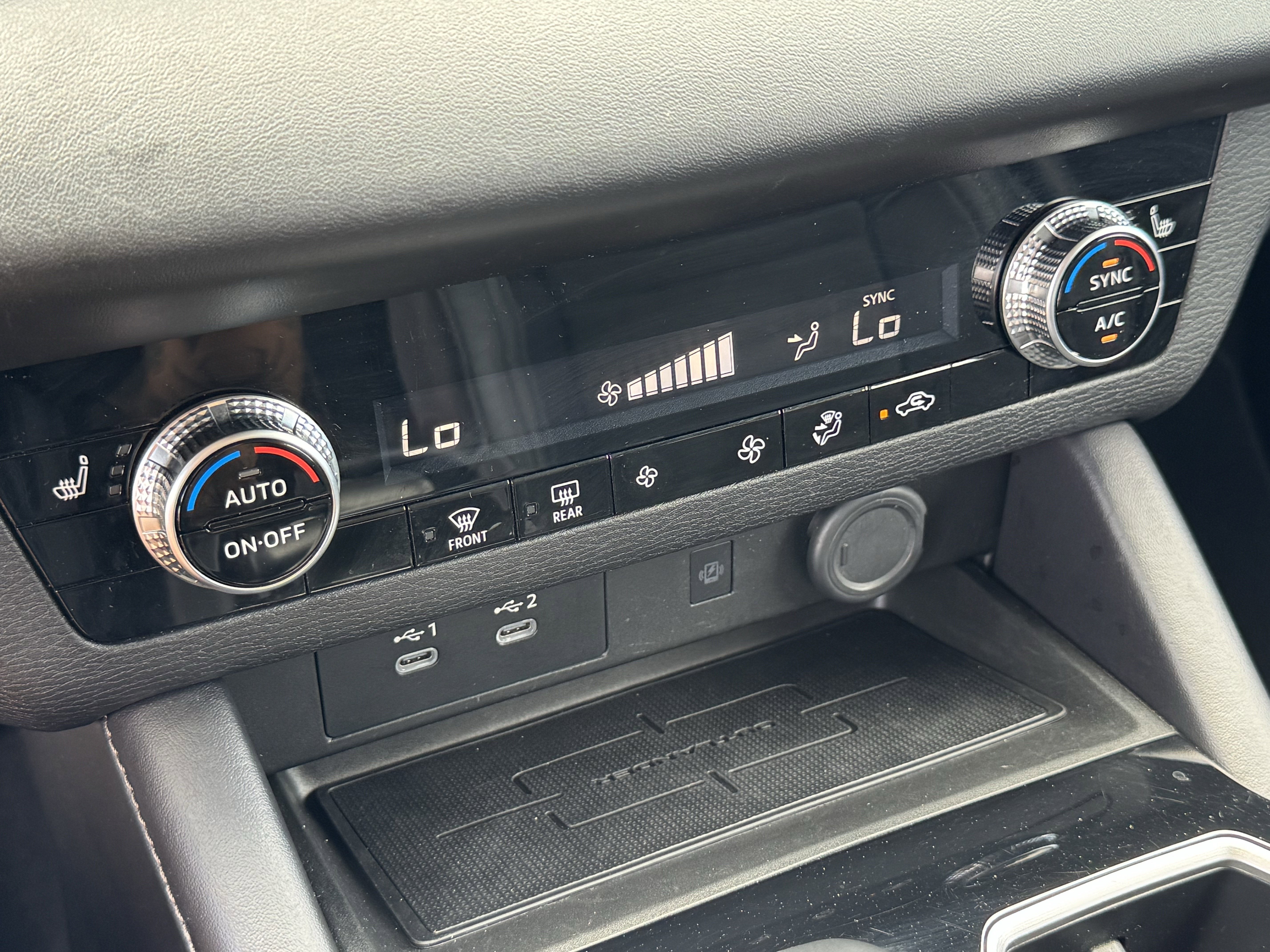 Used 2025 Mitsubishi Outlander SE FWD image 20