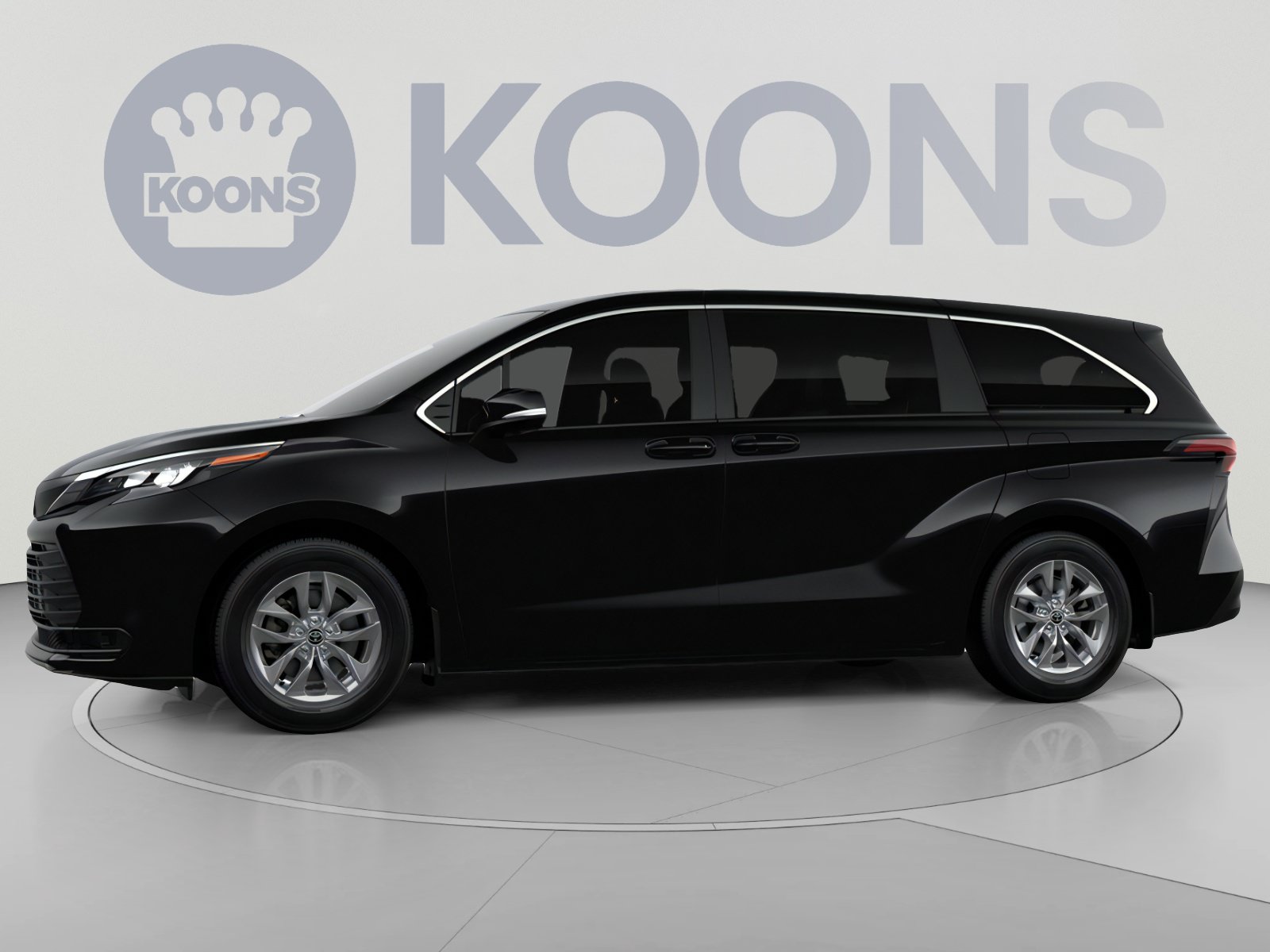 New 2026 Toyota Sienna LE FWD image 4