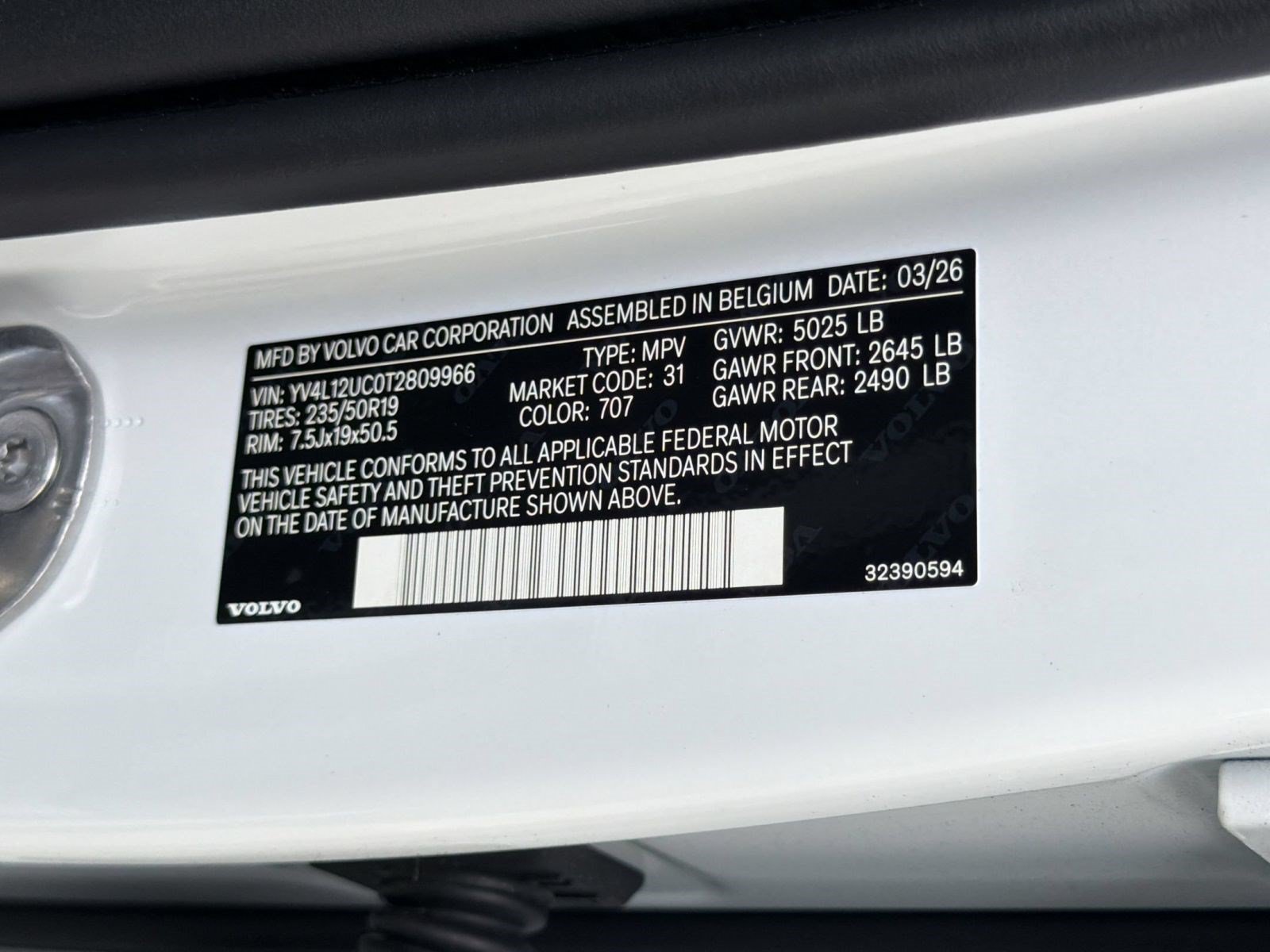 New 2026 Volvo XC40 B5 Plus w/ Climate Package AWD/4WD image 24
