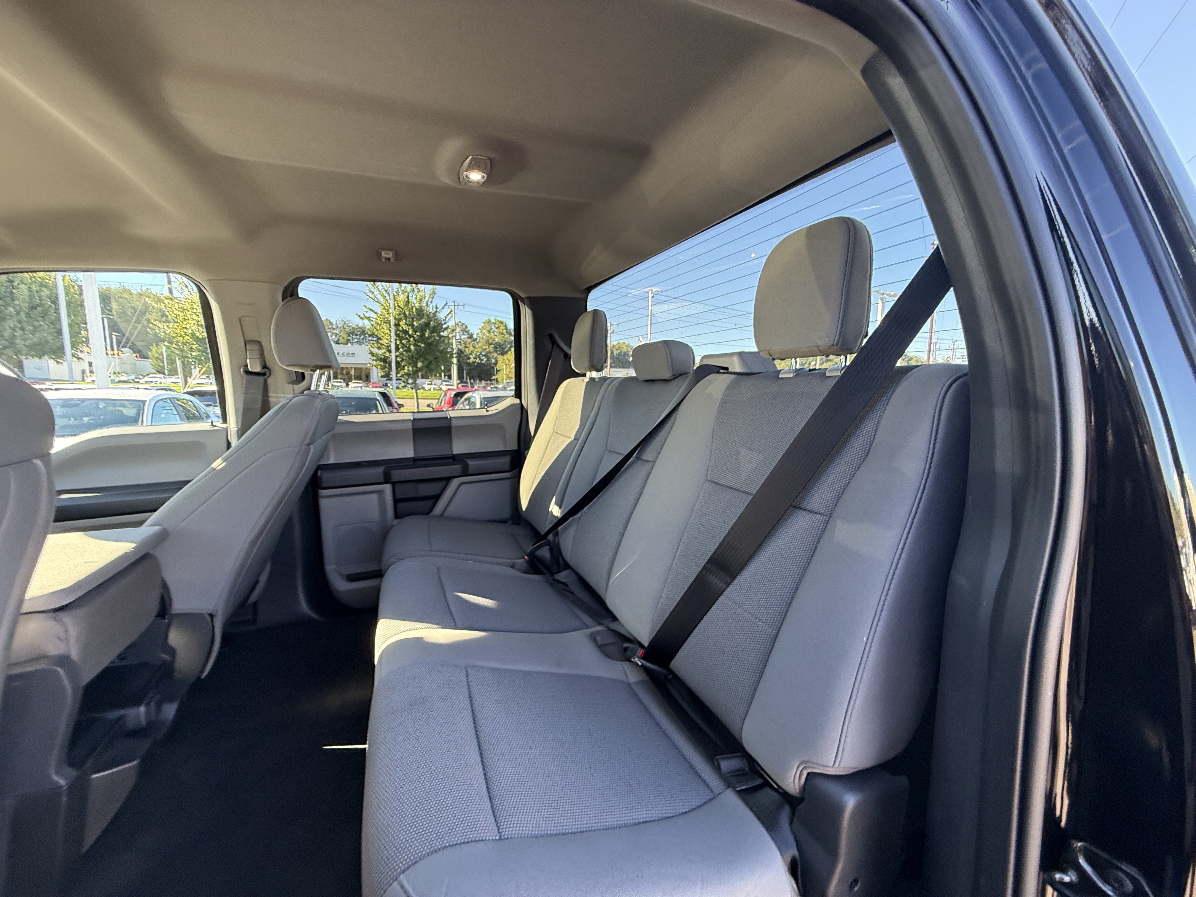 Used 2022 Ford F250 XL w/ STX Appearance Package AWD/4WD image 31
