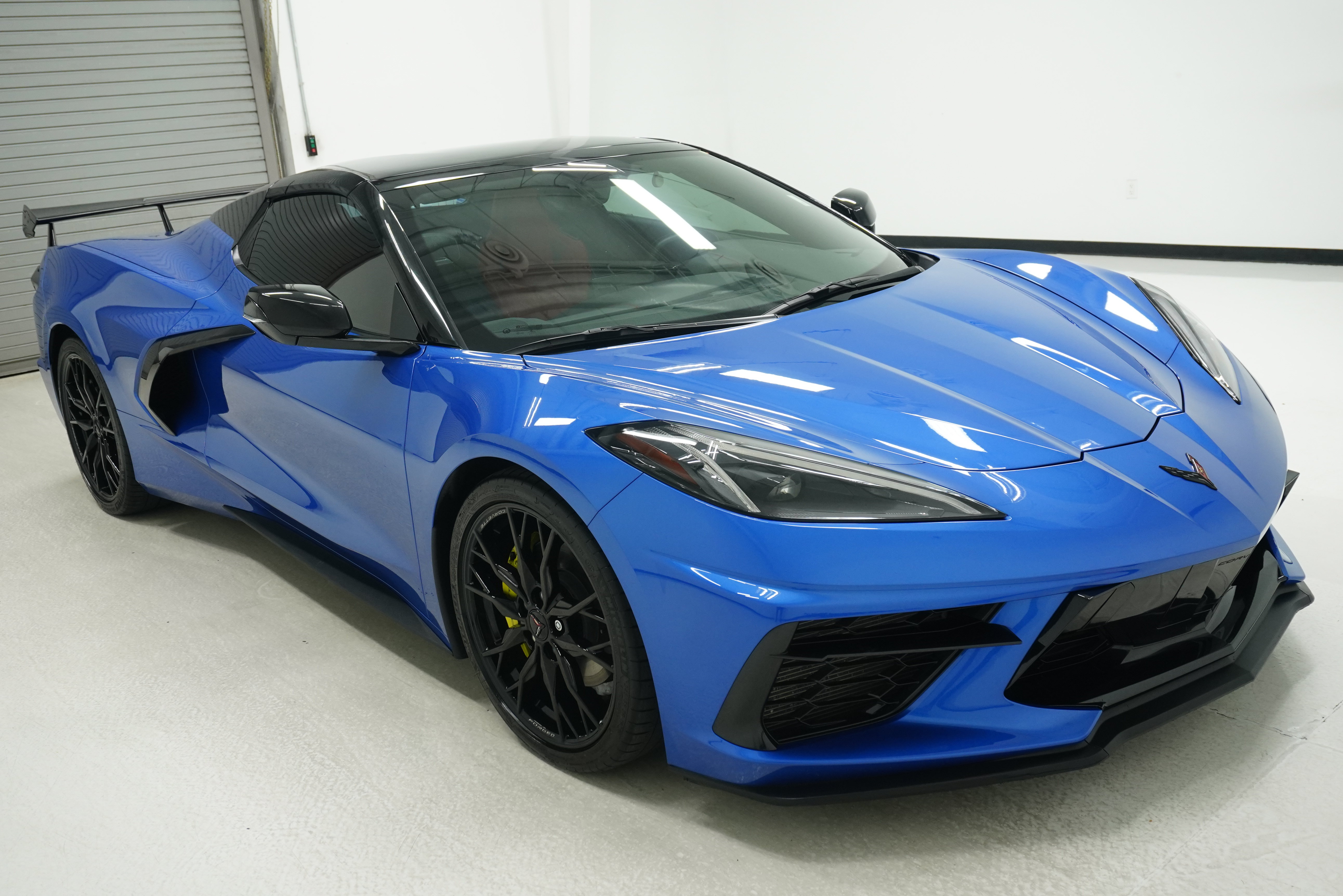 Used 2023 Chevrolet Corvette Stingray Convertible w/ 1LT RWD image 3