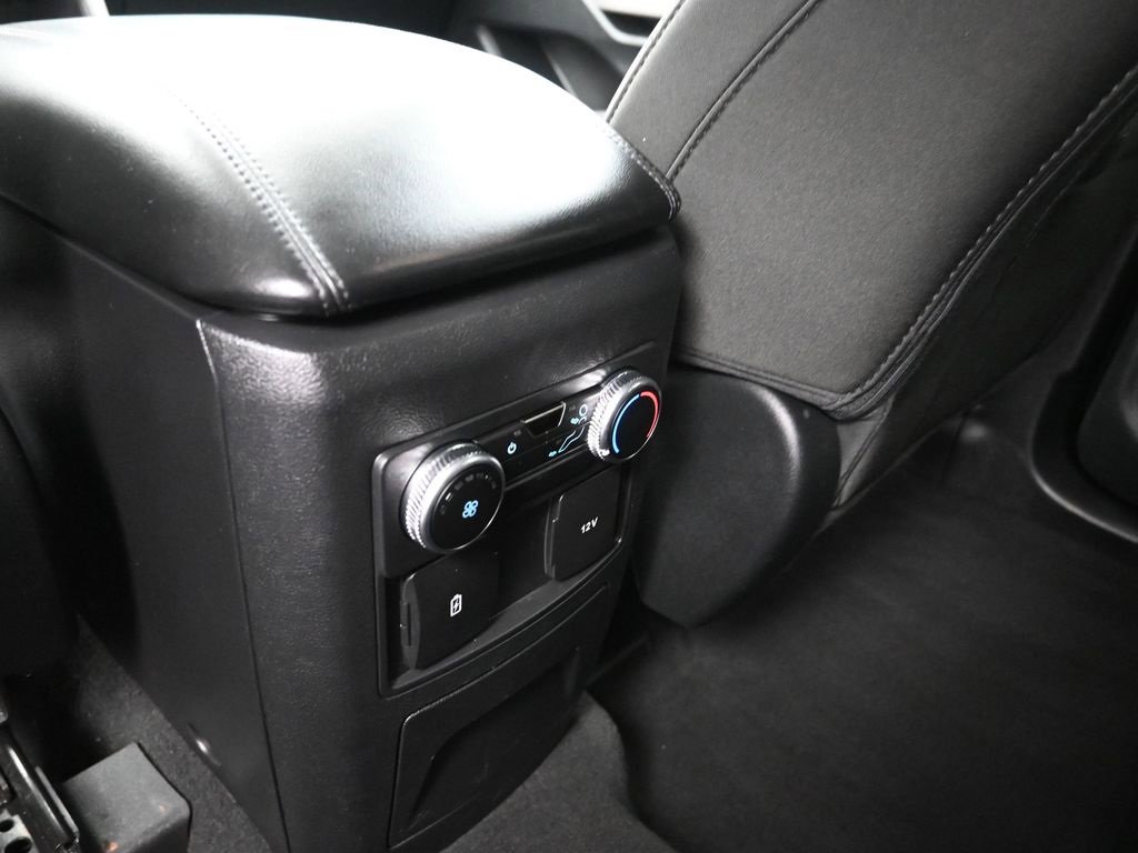 Certified 2022 Ford Explorer XLT image 26