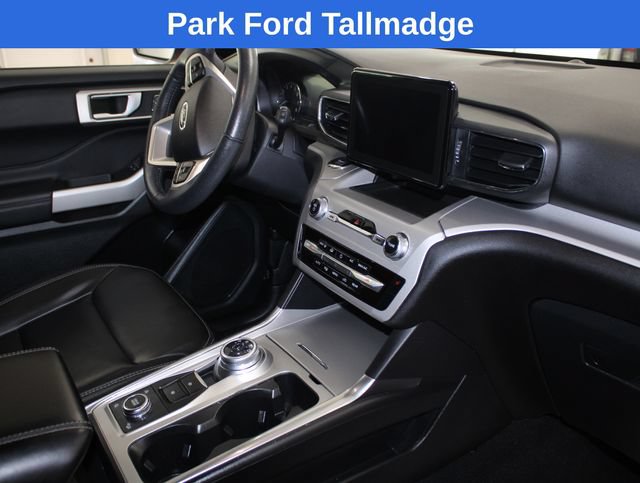 Used 2023 Ford Explorer XLT w/ Equipment Group 202A AWD/4WD image 24