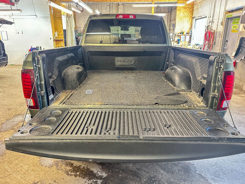 Used 2021 RAM 1500 Classic Warlock AWD/4WD image 9