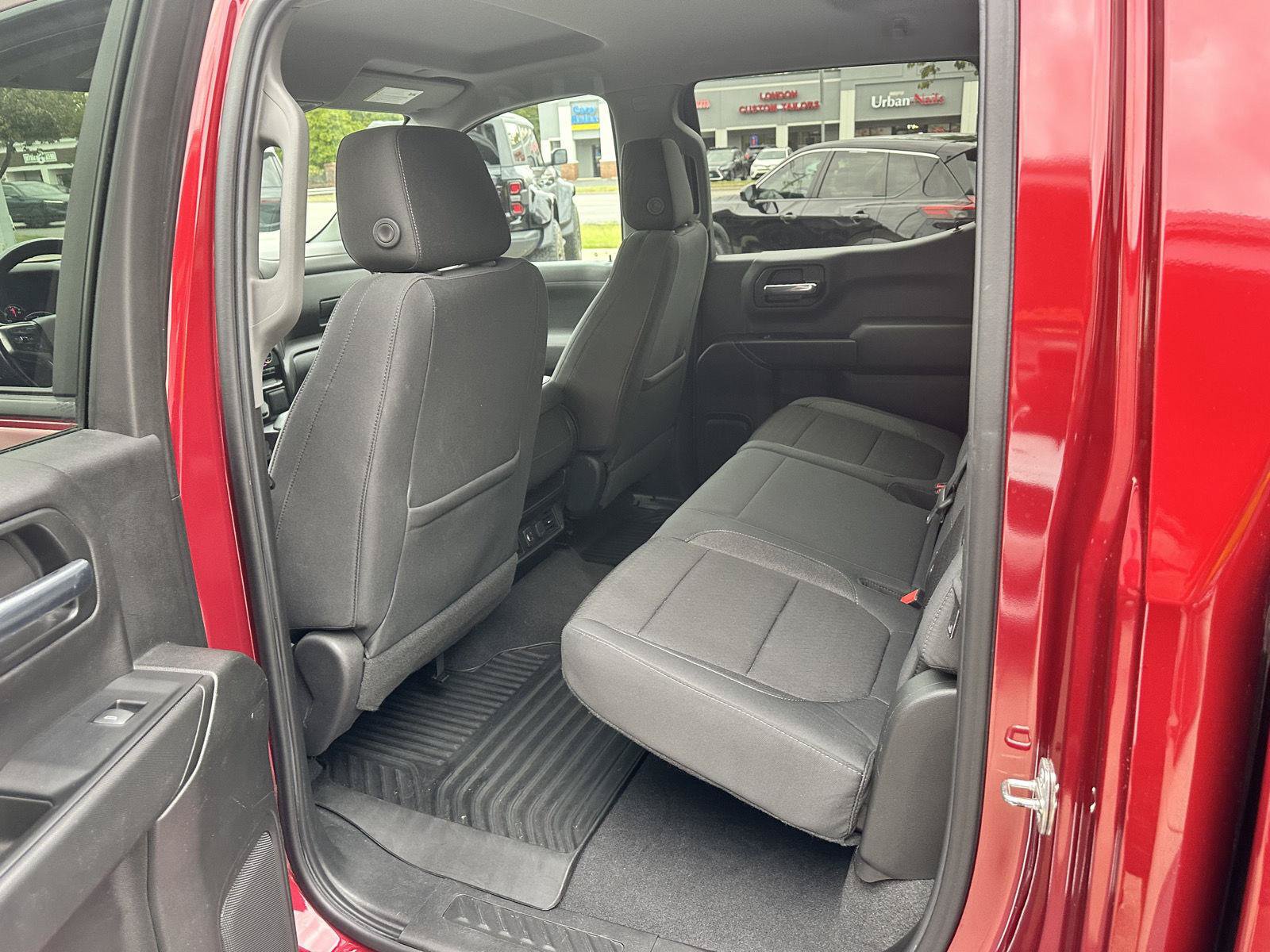 Used 2019 Chevrolet Silverado 1500 LT w/ All-Star Edition AWD/4WD image 18