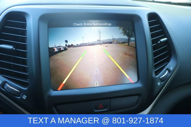 Used 2016 Jeep Cherokee Limited image 24
