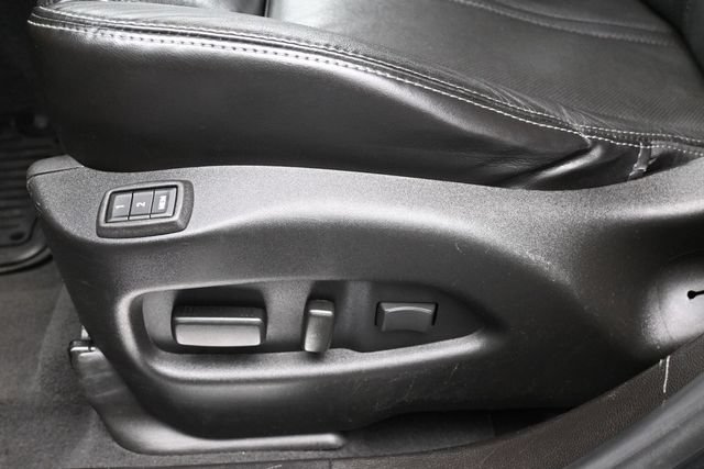 Used 2015 Cadillac SRX Performance w/ Driver Awareness Package FWD image 19
