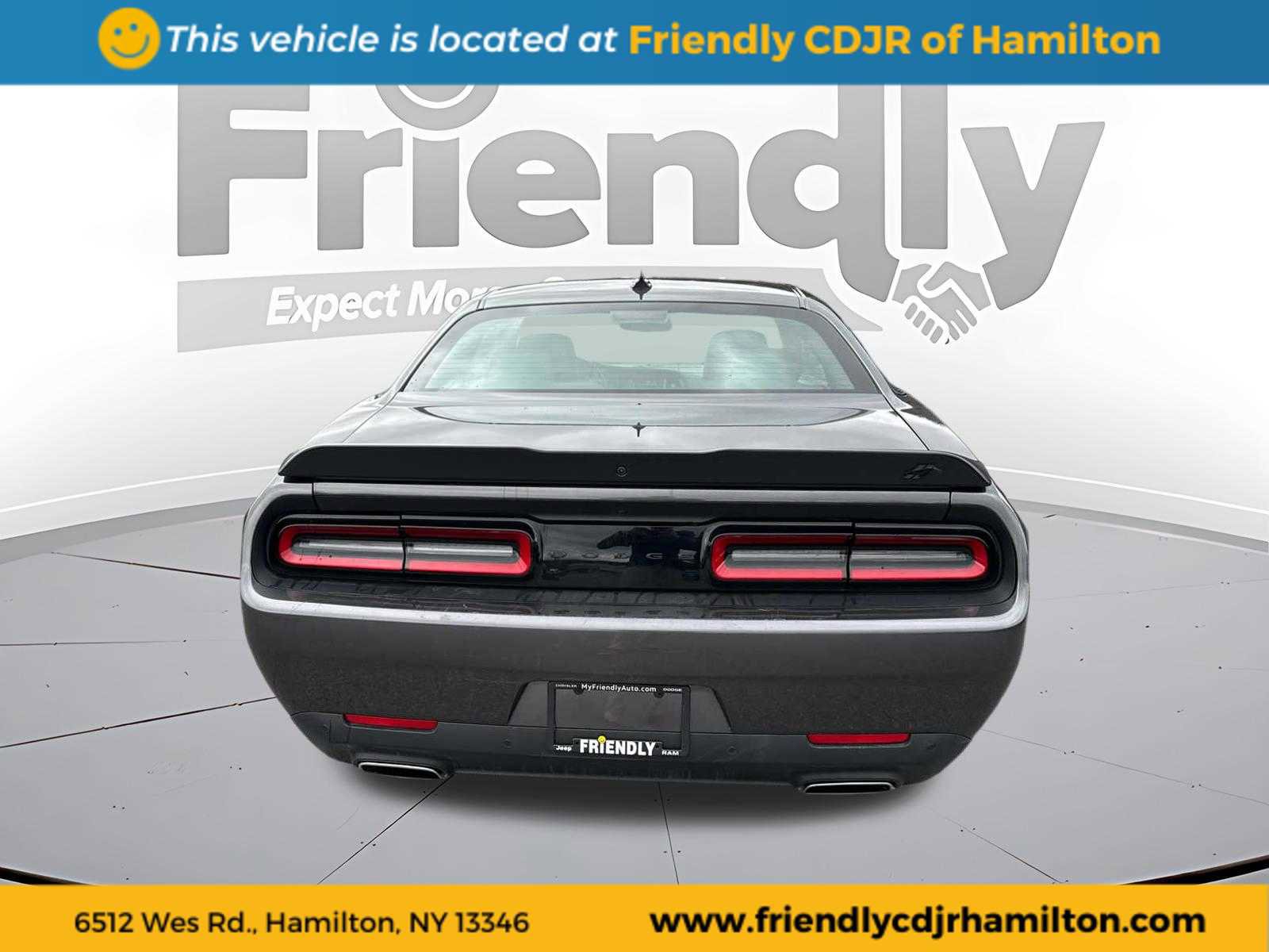 Used 2023 Dodge Challenger SXT w/ Plus Package image 5