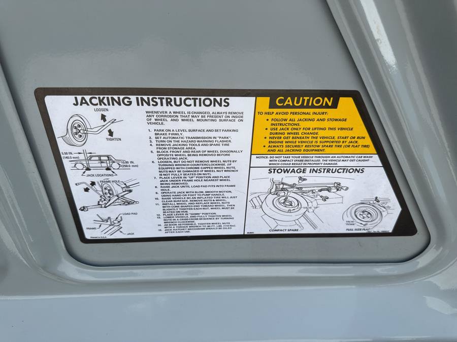 Used 1989 Cadillac Brougham RWD image 38