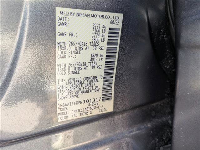 Used 2023 Nissan Titan SV w/ SV Convenience Package image 22
